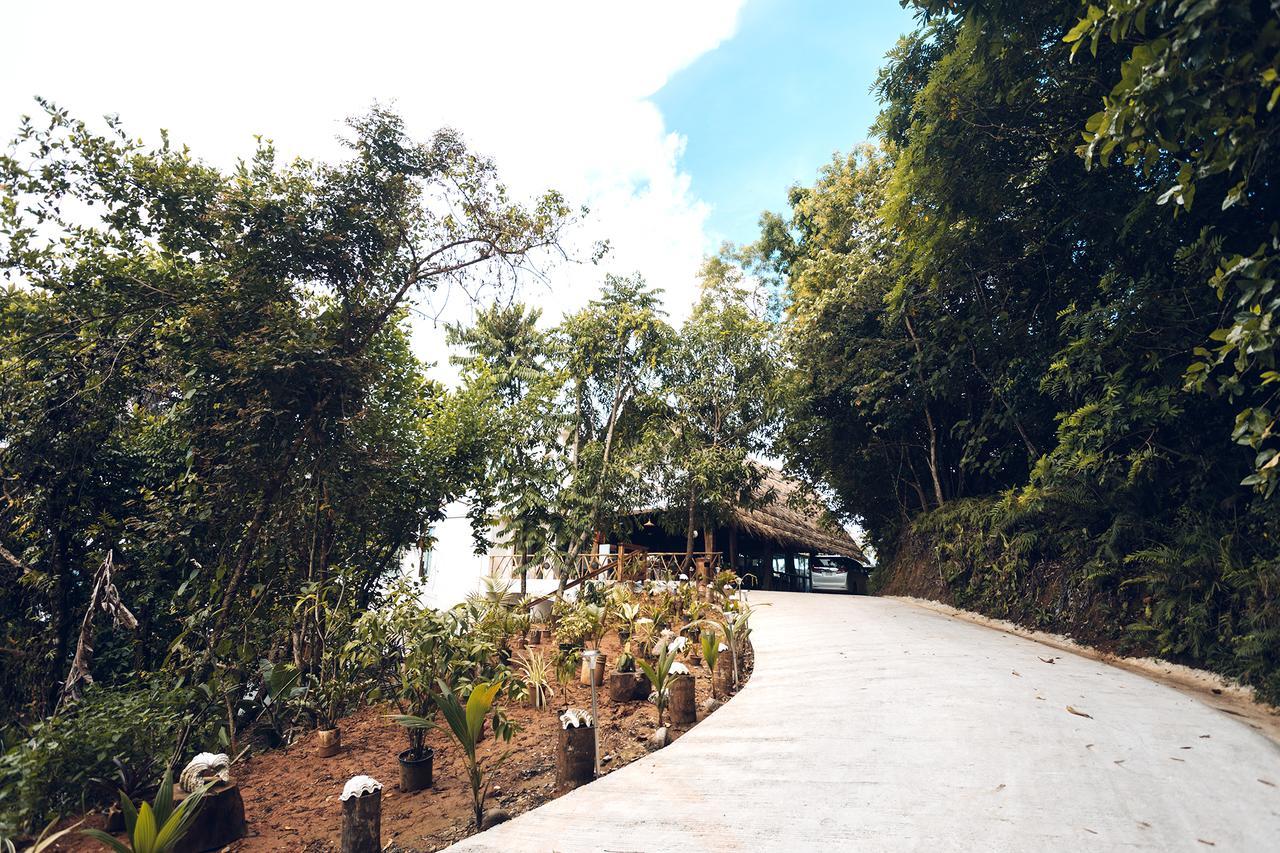 Beluu Sea View Resort Koror Exterior foto